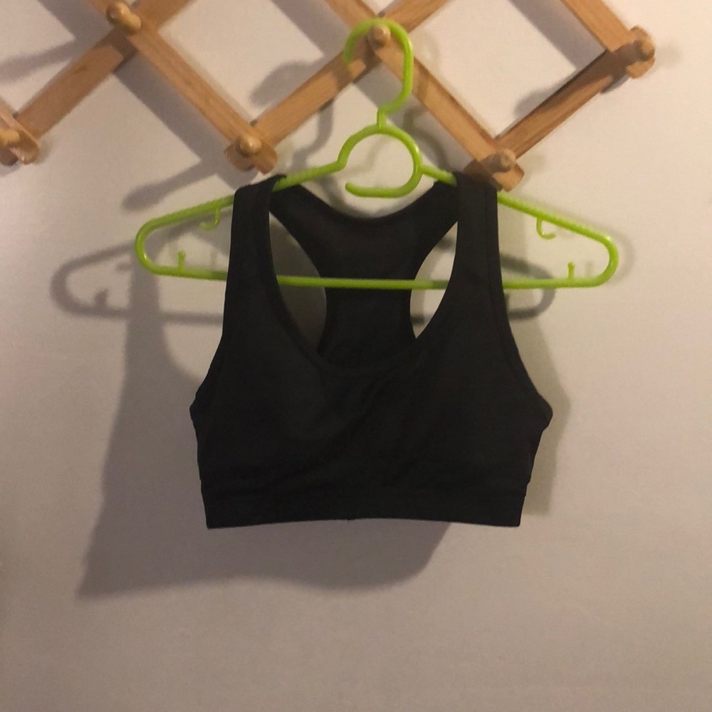 W black sports bra size s